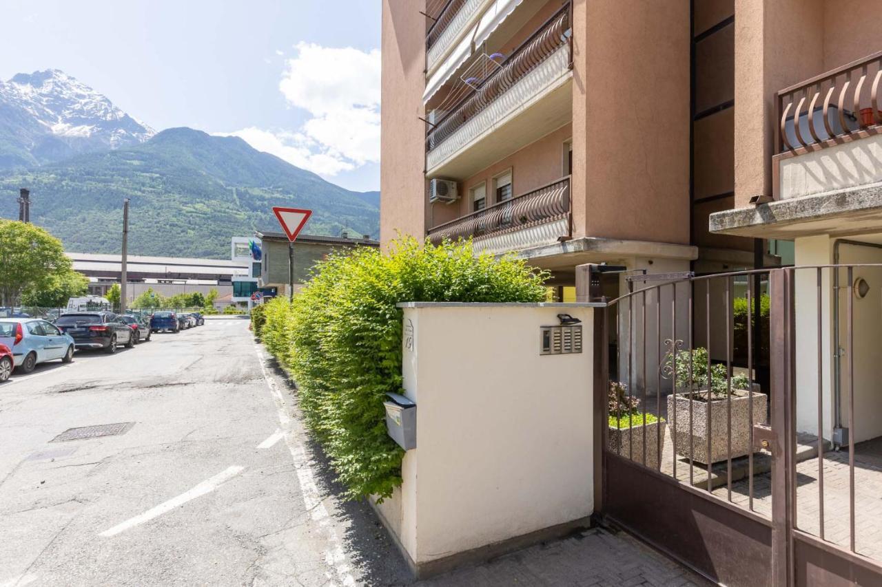 Casa Vacanze- Debra Aosta Exterior photo